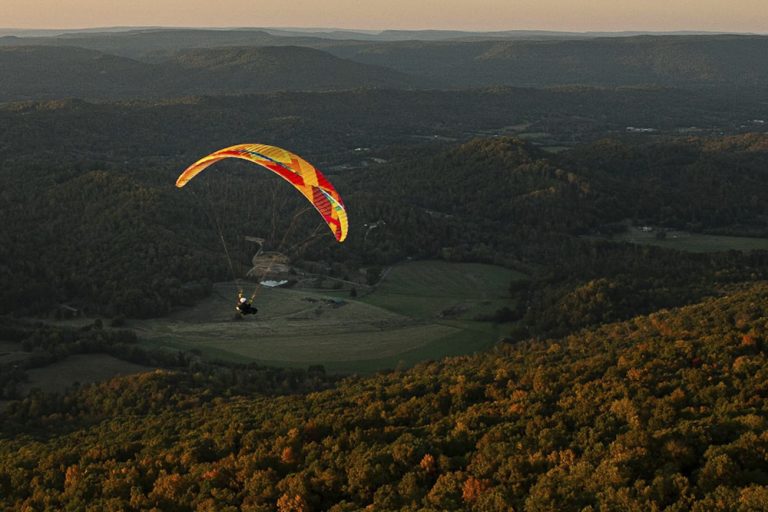 lmfp paragliding wing photo web 1 768x512